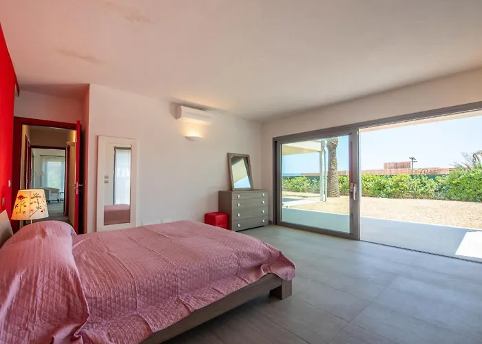 Cabanon By Interhome Cavalaire-sur-Mer