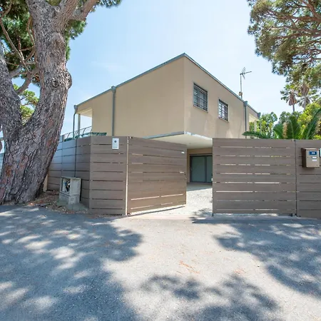 Βίλα Cabanon By Interhome *